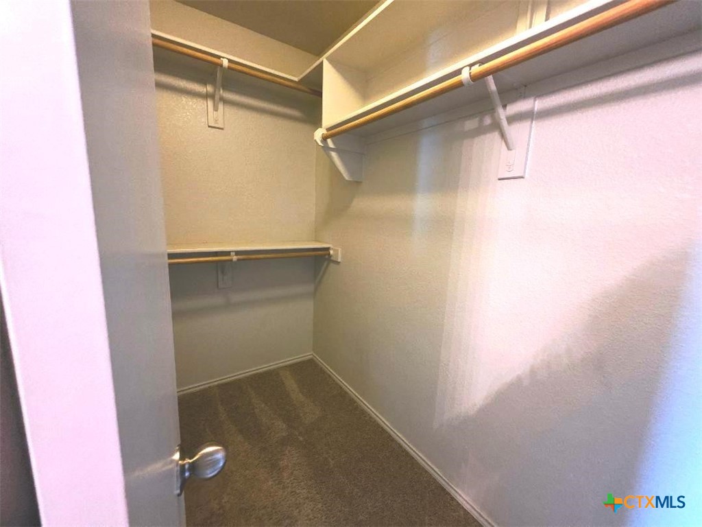 1024 Jamestown Drive Temple, TX 76504 - Photo 7 of 35