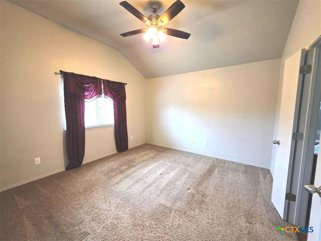 1024 Jamestown Drive Temple, TX 76504 - Photo 10 of 35