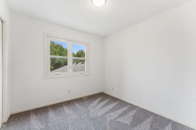 $241,000 | 334 Lakeview Avenue, Long Lake, MN 55356