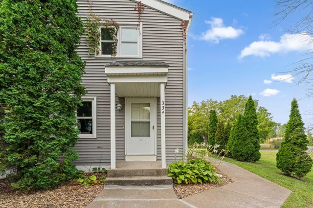 $241,000 | 334 Lakeview Avenue, Long Lake, MN 55356