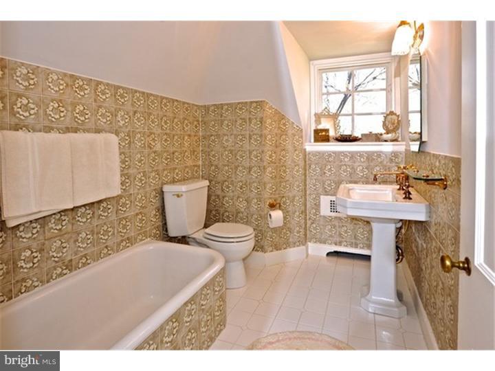 620 North Spring Mill Road Villanova, PA 19085 - Photo 22 of 25