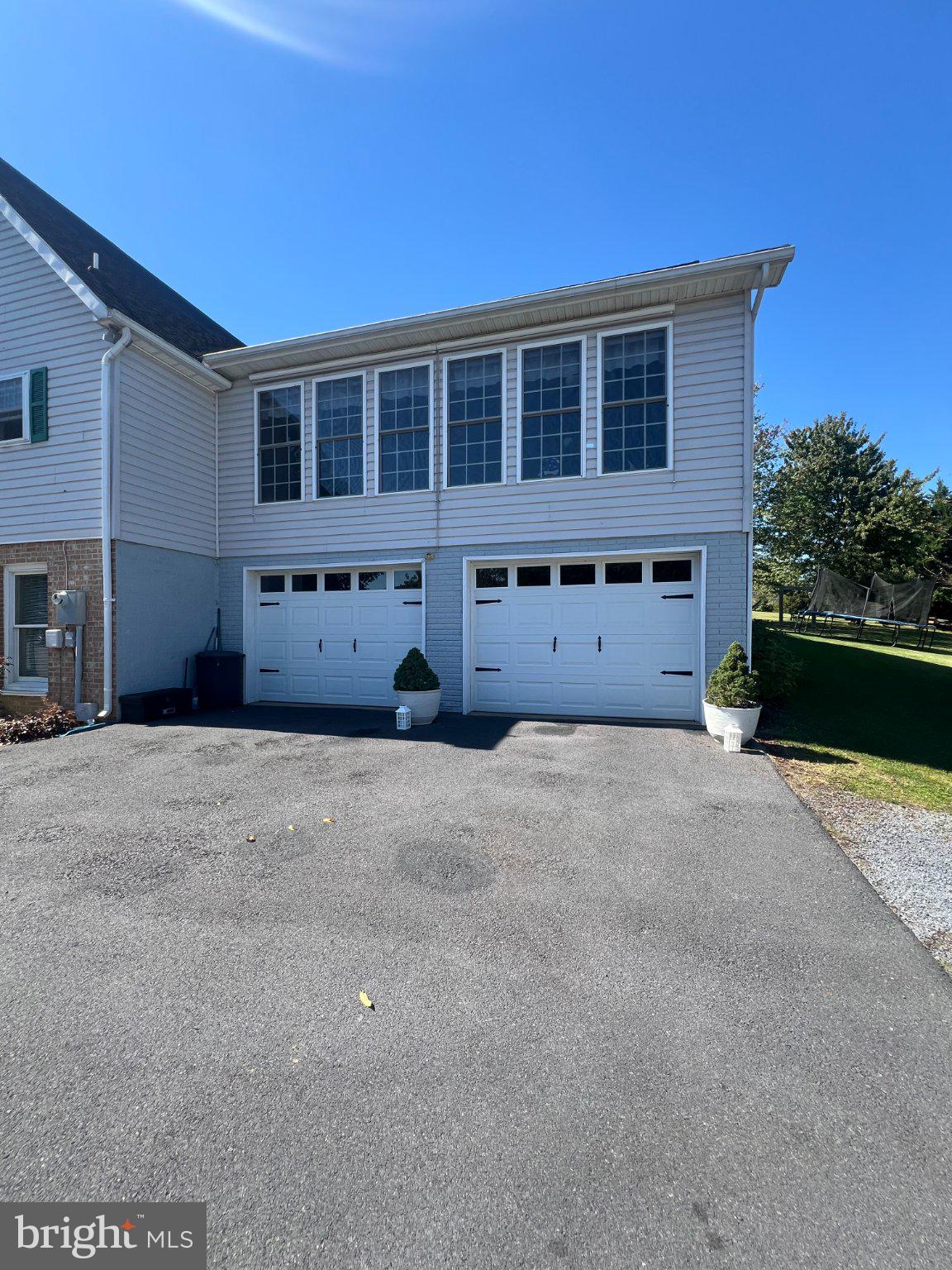 273 Roberts Road Toms Brook, VA 22660 - Photo 3 of 12 Gallery Image 3