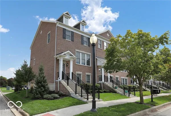 $3,700 | 12771 Apsley Lane, Carmel, IN 46032