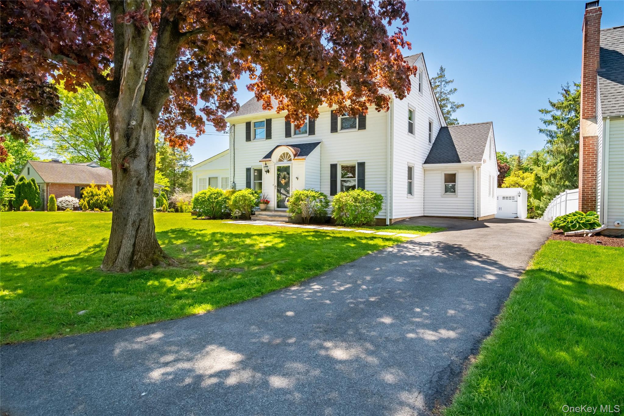 64 Tamarack Road Rye Brook, NY 10573 - Photo 3 of 46