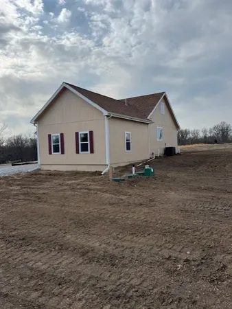 $458,000 | 1881 Lake Viking Terrace, Gallatin, MO 64640