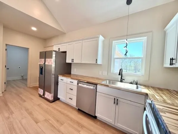 $458,000 | 1881 Lake Viking Terrace, Gallatin, MO 64640