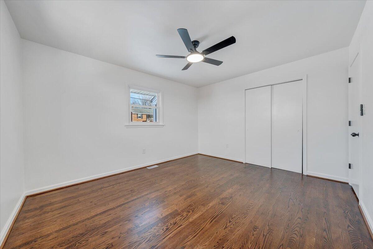 1631 Eanes Road Roanoke, VA 24014 - Photo 19 of 29 14-MIB09876