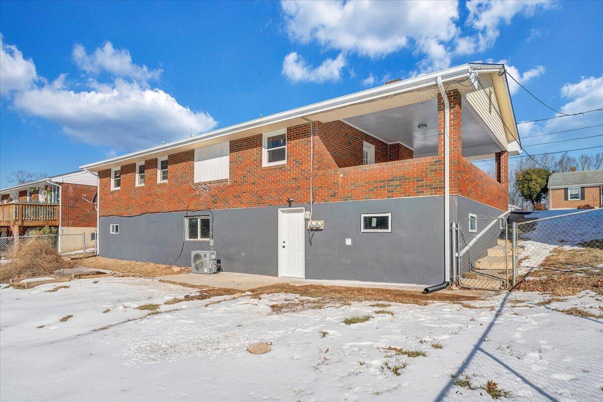 1631 Eanes Road Roanoke, VA 24014 - Photo 26 of 29 22-MIB09918-R5