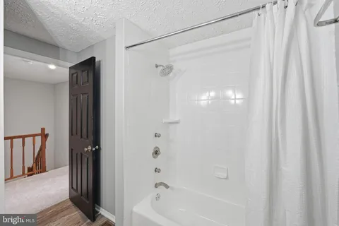 $499,900 | 105 Holdcroft Lane, Gaithersburg, MD 20878