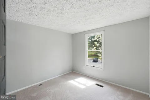 $499,900 | 105 Holdcroft Lane, Gaithersburg, MD 20878