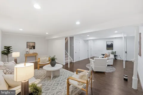 $499,900 | 105 Holdcroft Lane, Gaithersburg, MD 20878