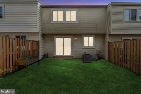 $499,900 | 105 Holdcroft Lane, Gaithersburg, MD 20878