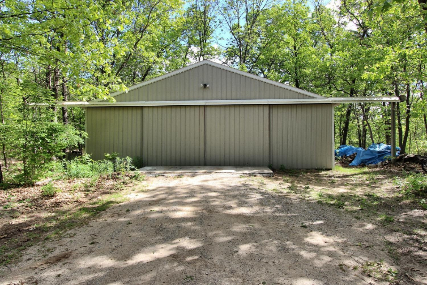 7981 Fletcher Road Greenville, MI 48838 - Photo 4 of 47 7981 Fletcher Road Greenville-large-004-