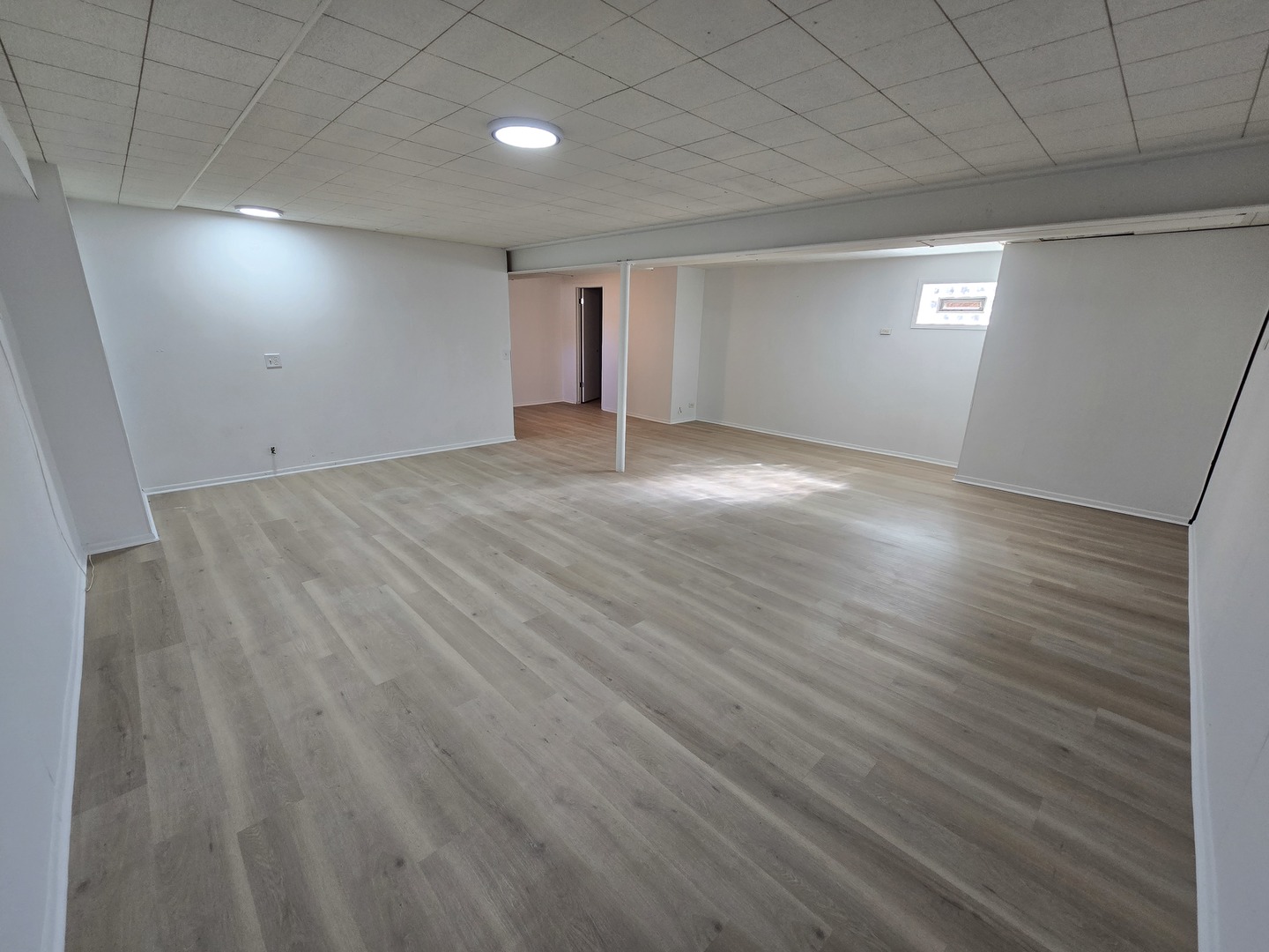 818 West State Road McHenry, IL 60051 - Photo 24 of 29 Gallery Image 24
