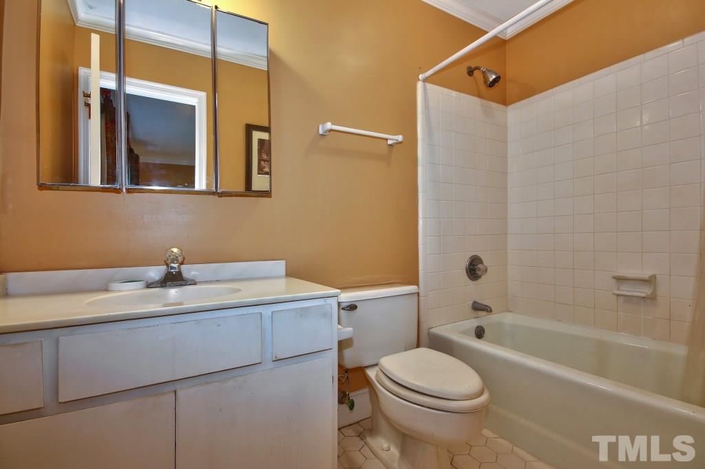 3017 Rue Sans Famille Raleigh, NC 27607 - Photo 11 of 18