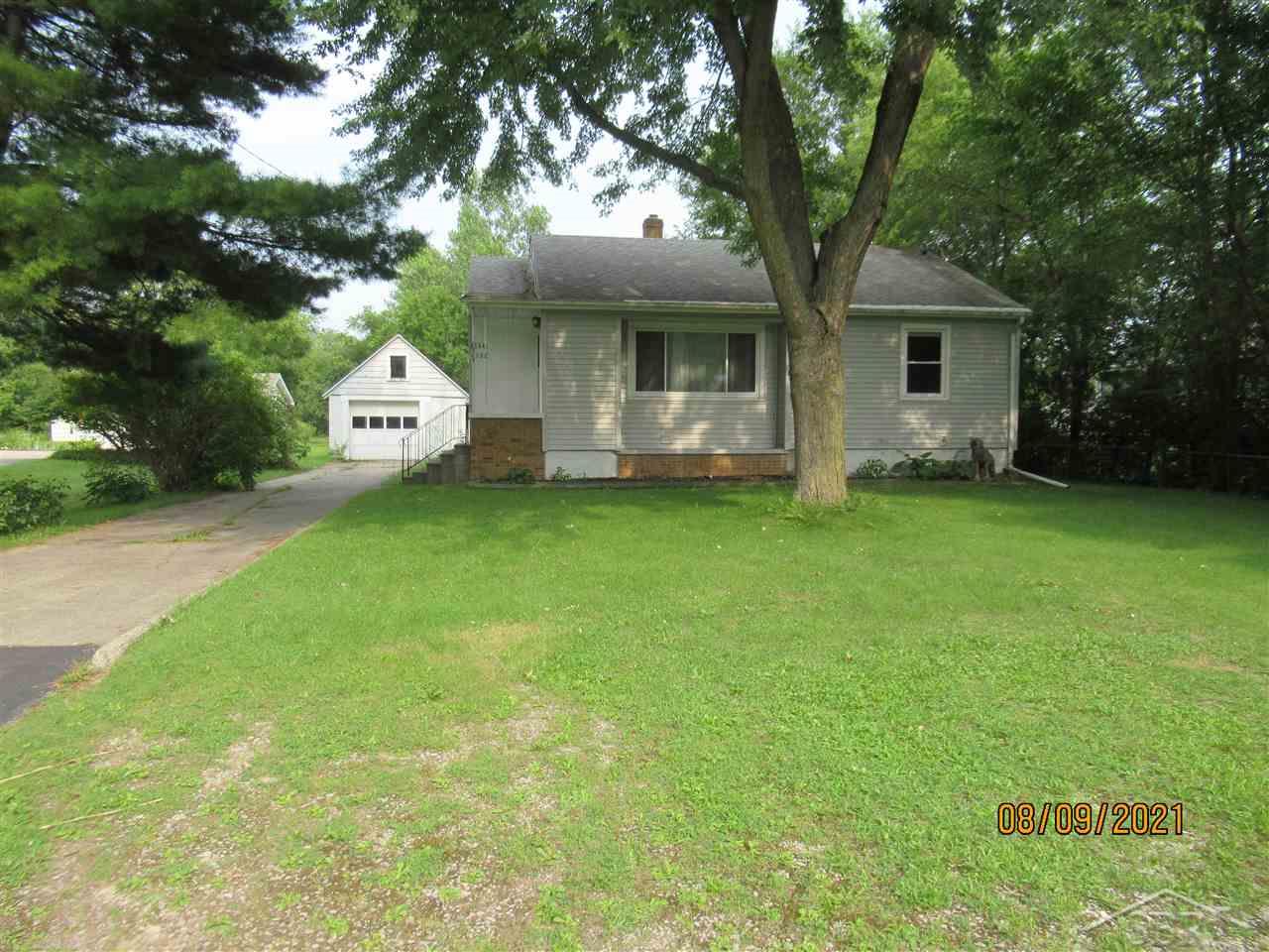 4288 Lauer Road Saginaw, MI 48603 - Photo 2 of 21 50051328-1.JPG