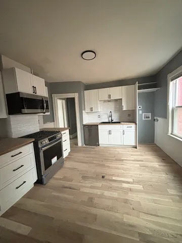 $3,000 | 46 Evelyn Street, Unit 1, Boston, MA 02126