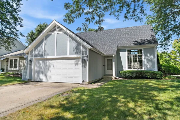 $429,900 | 208 Carol Ann Drive, Streamwood, IL 60107