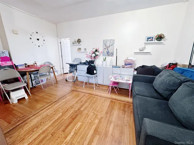 $380,000 | 155-17 Sanford Avenue, Unit 4A | Murray Hill - Flushing