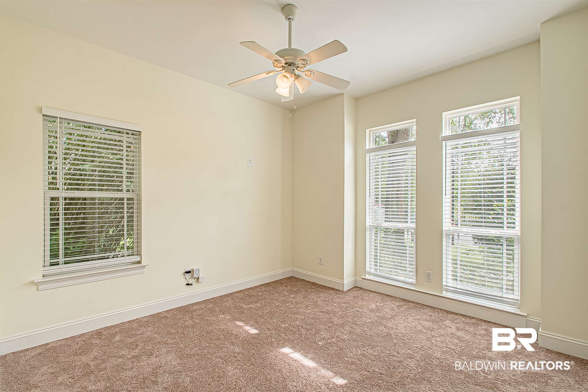 19970 Bunker Loop Fairhope, AL 36532 - Photo 23 of 32