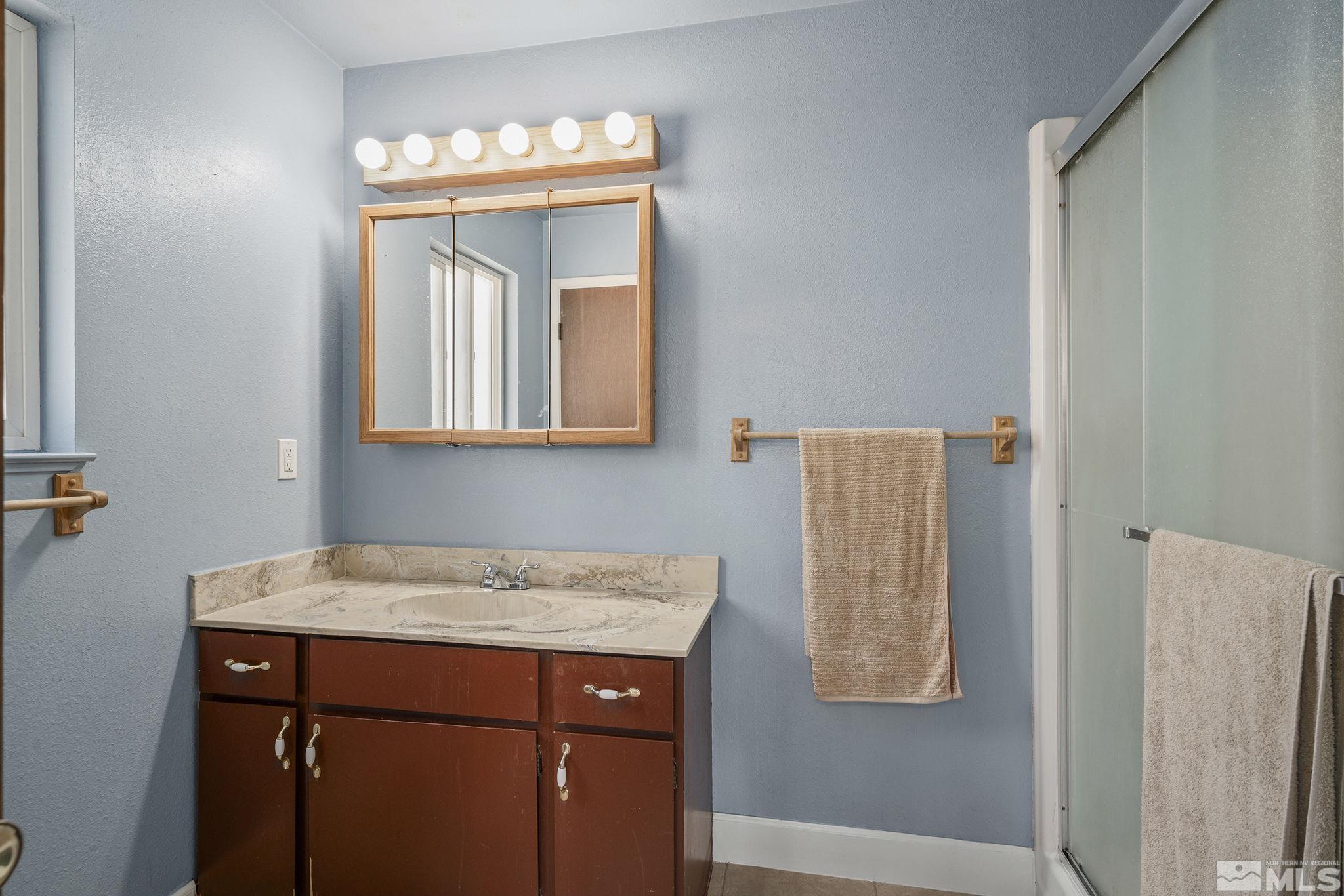 3275 Everett Drive Reno, NV 89503 - Photo 14 of 23 Photo 14