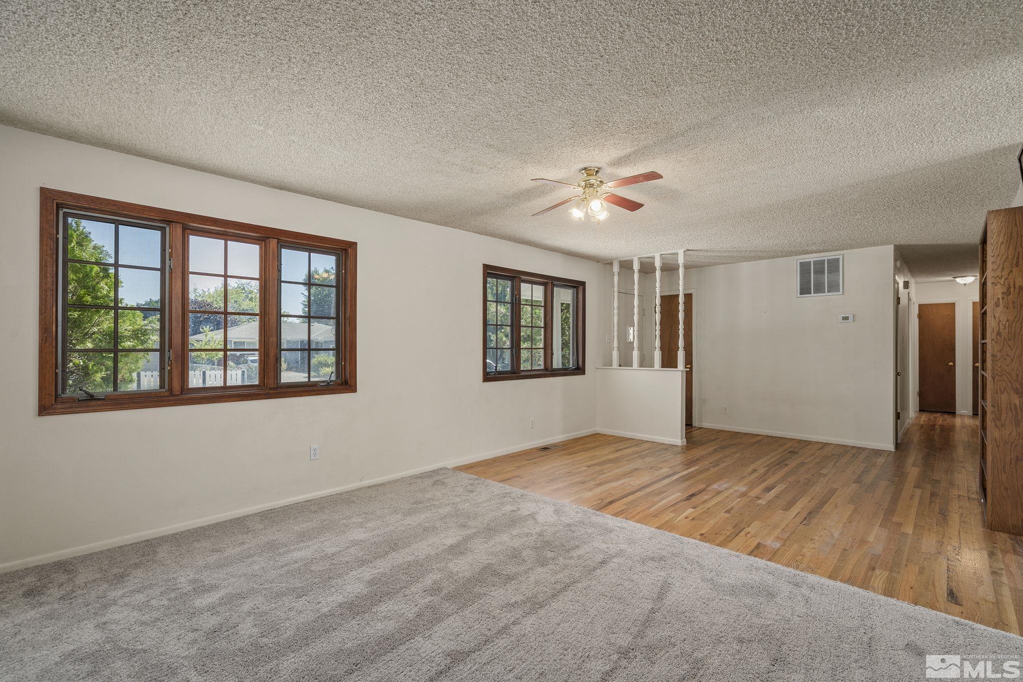 3275 Everett Drive Reno, NV 89503 - Photo 5 of 23 Photo 5