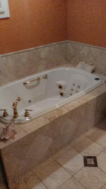 70 North Patterson Road Wayland, MI 49348 - Photo 19 of 27 Downstairs jacuzzi