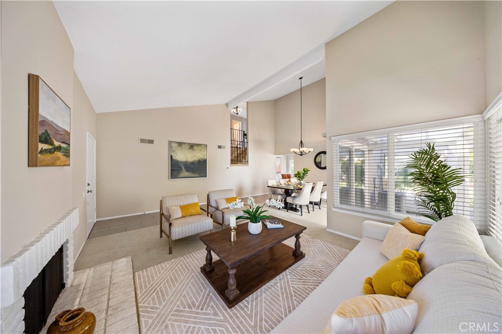 4332 Vale Street Irvine, CA 92604 - Photo 5 of 34