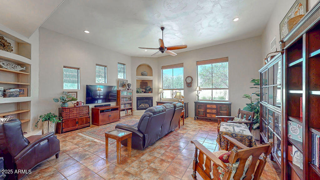 7044 South Y Lightning Ranch Road Hereford, AZ 85615 - Photo 19 of 54 7044SYLightningRanchRd-121