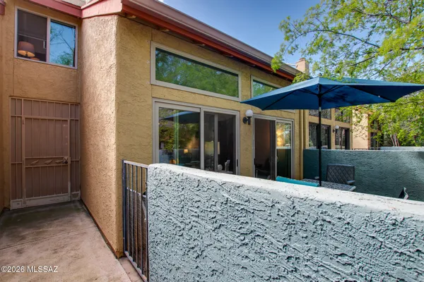 $290,900 | 3109 East Corte De La Raqueta, Tucson, AZ 85716
