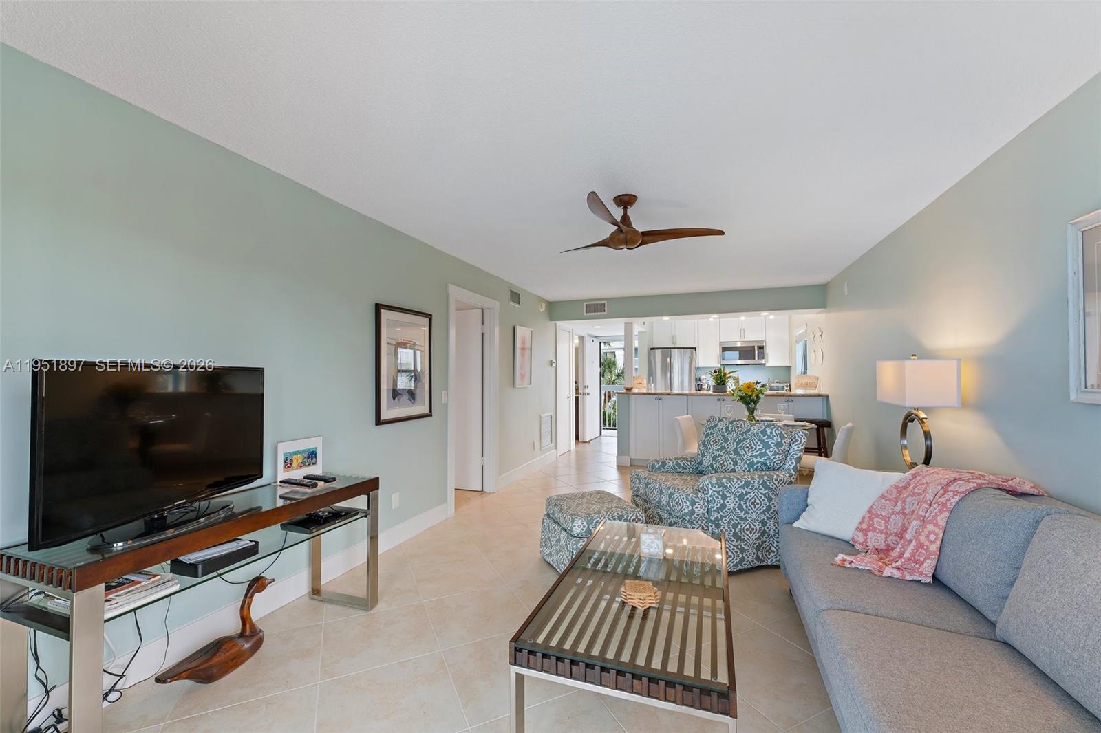 40 Northeast Plantation Road, Unit 301 Jensen Beach, FL 34957 - Photo 5 of 24