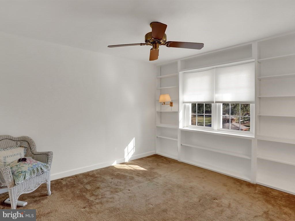 9115 Rockefeller Lane Springfield, VA 22153 - Photo 26 of 29 a view of livingroom and hardwood floor