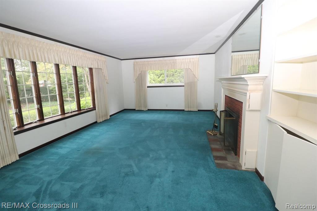14045 Elwell Road Belleville, MI 48111 - Photo 7 of 23