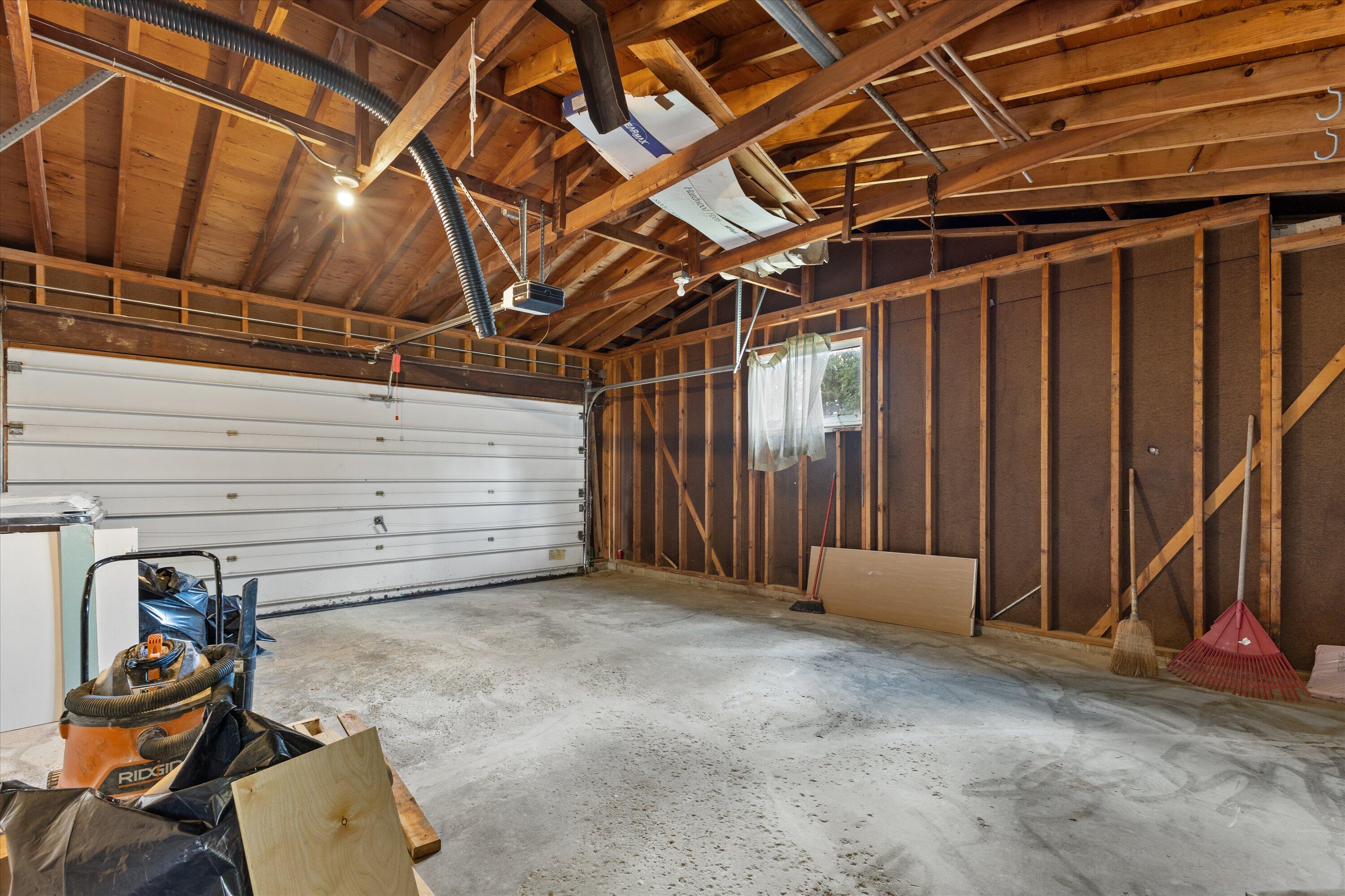 3455 South Russel Road New Berlin, WI 53151 - Photo 35 of 42 2.5 Car Garage