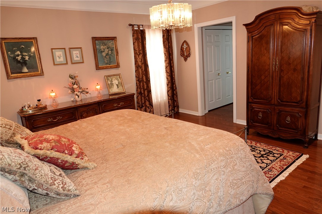 318 Burwick Road Cleveland, OH 44143 - Photo 12 of 25 Gallery Image 12