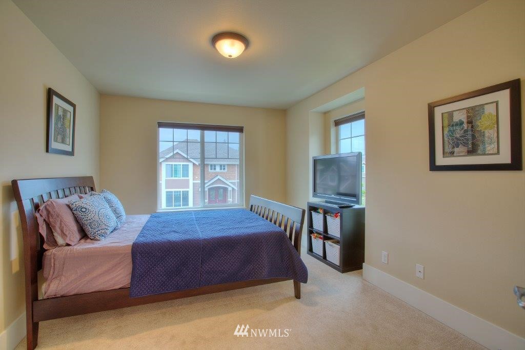 4230 Northeast 2nd Court Renton, WA 98059 - Photo 11 of 20