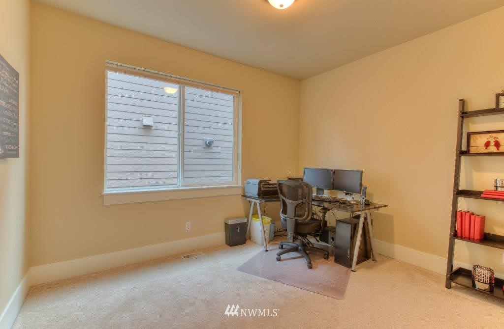 4230 Northeast 2nd Court Renton, WA 98059 - Photo 16 of 20
