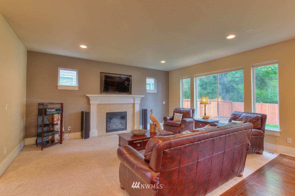 4230 Northeast 2nd Court Renton, WA 98059 - Photo 7 of 20