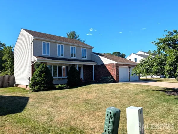 $779,900 | 56 Wintergreen Avenue East, Edison, NJ 08820
