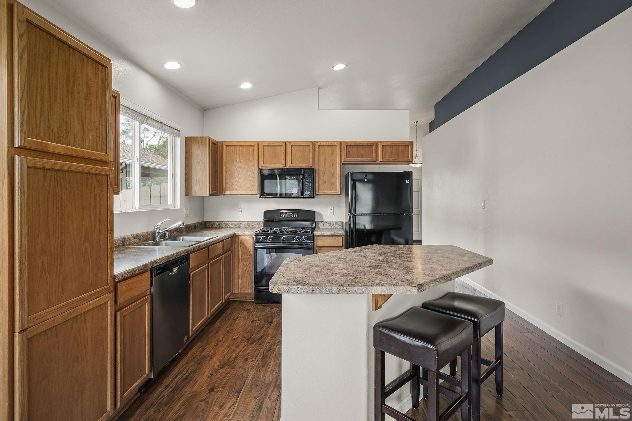 10147 Cascade Falls Drive Reno, NV 89521 - Photo 9 of 29 Photo 9