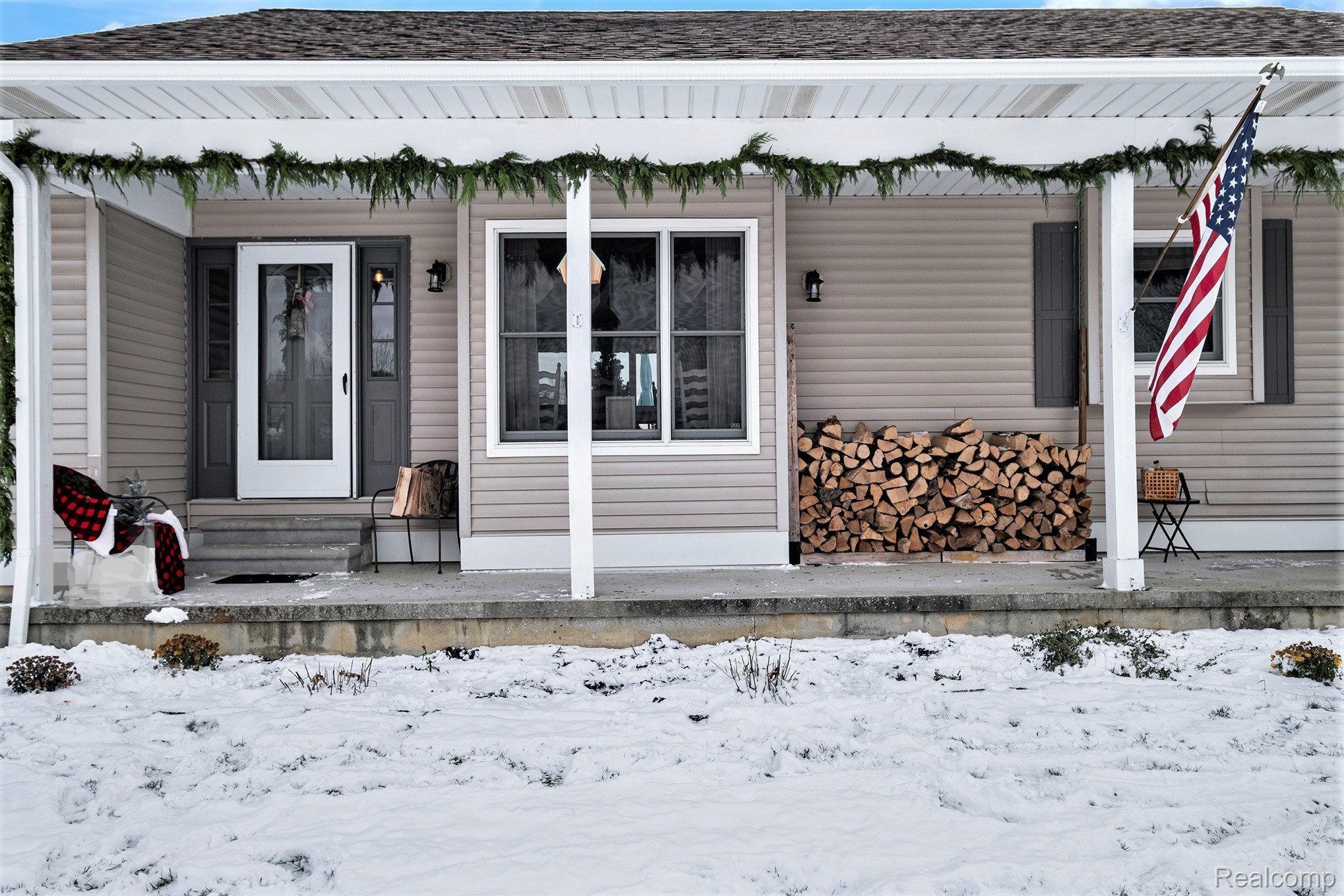7104 Jordan Road Grand Blanc, MI 48439 - Photo 2 of 35 Gallery Image 2