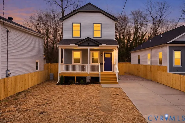 $320,999 | 129 South Little Church Street, Petersburg, VA 23803