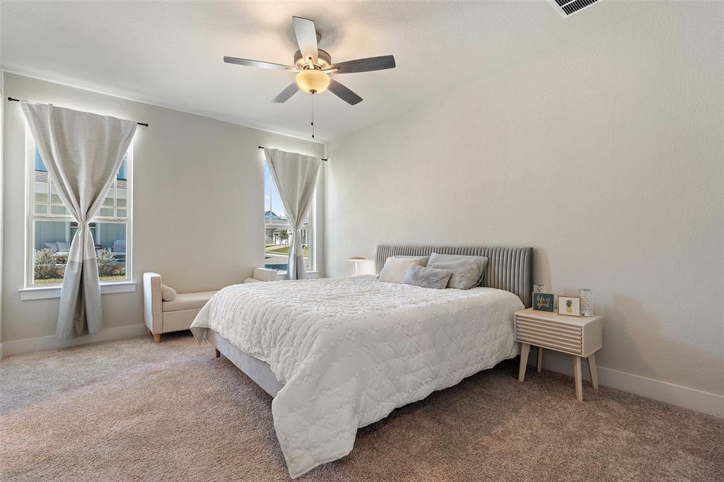 8419 Laughlin Lane Austin, TX 78744 - Photo 20 of 40 Main bedroom with ceiling fan
