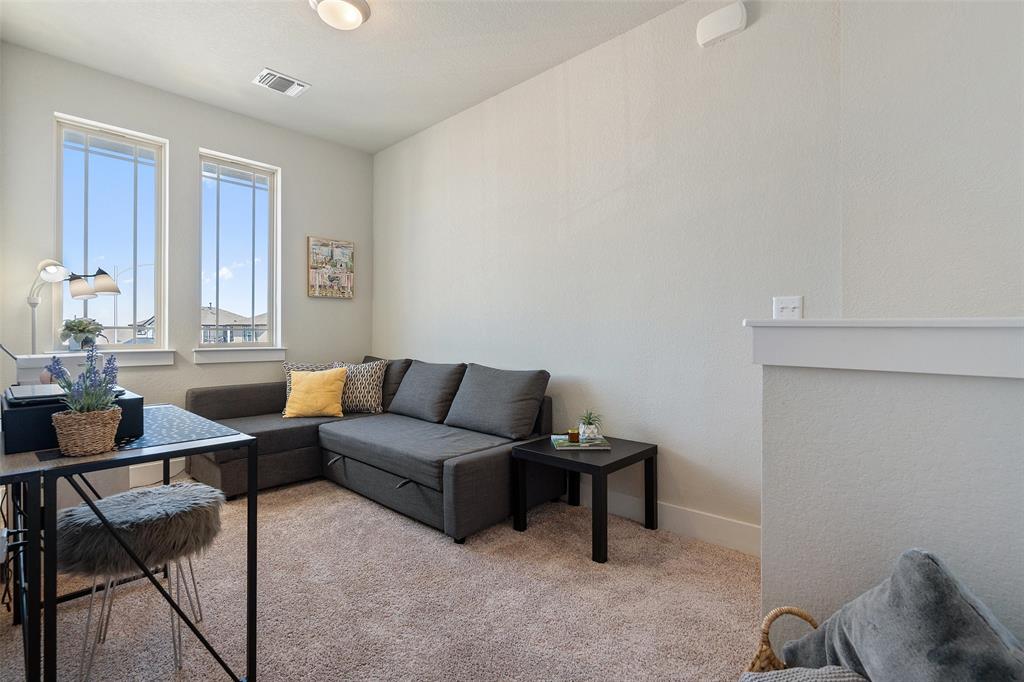 8419 Laughlin Lane Austin, TX 78744 - Photo 26 of 40 Flex Space