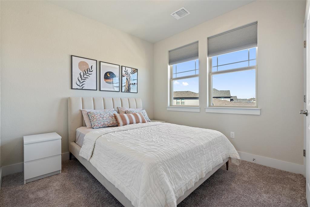 8419 Laughlin Lane Austin, TX 78744 - Photo 27 of 40 Bedroom 2