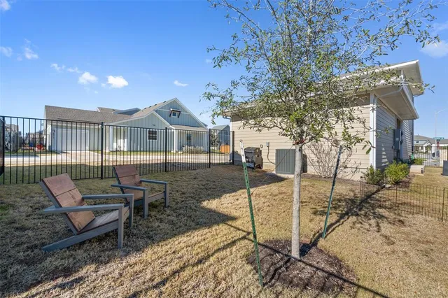 $2,900 | 8419 Laughlin Lane, Austin, TX 78744