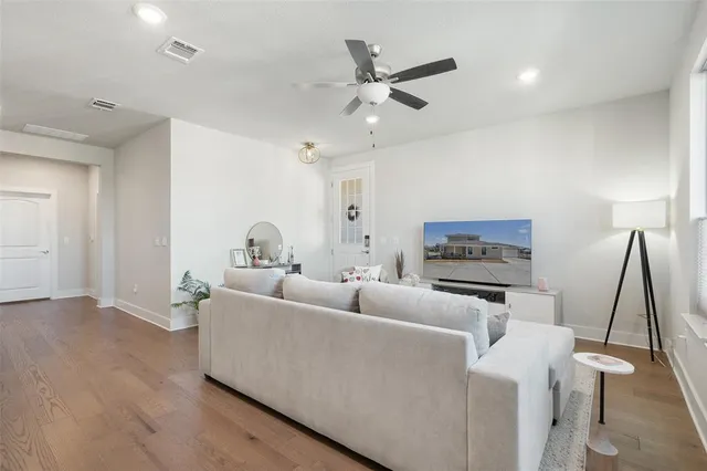 $2,900 | 8419 Laughlin Lane, Austin, TX 78744