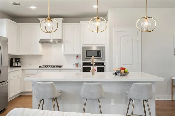 $2,800 | 8419 Laughlin Lane, Austin, TX 78744
