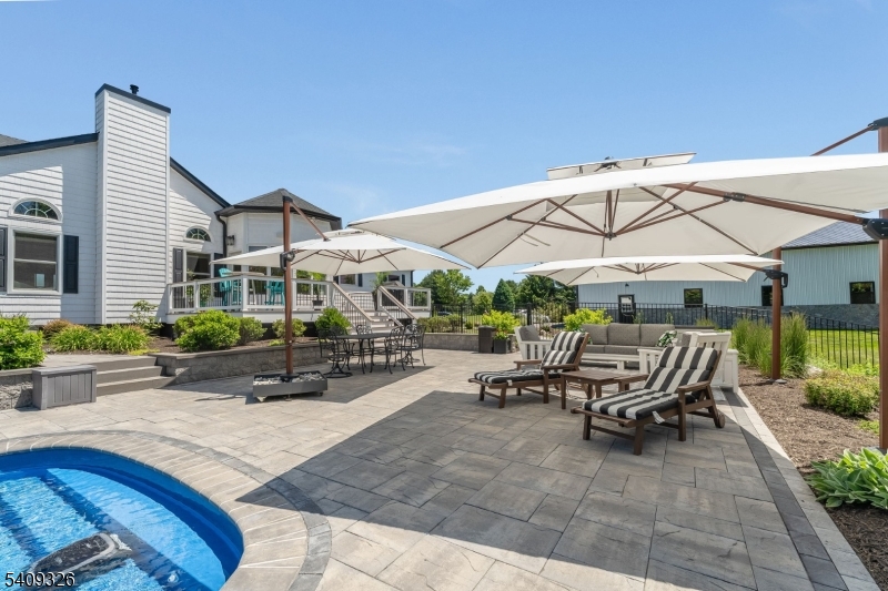 16 Wolverton Road Pittstown, NJ 08867 - Photo 41 of 50