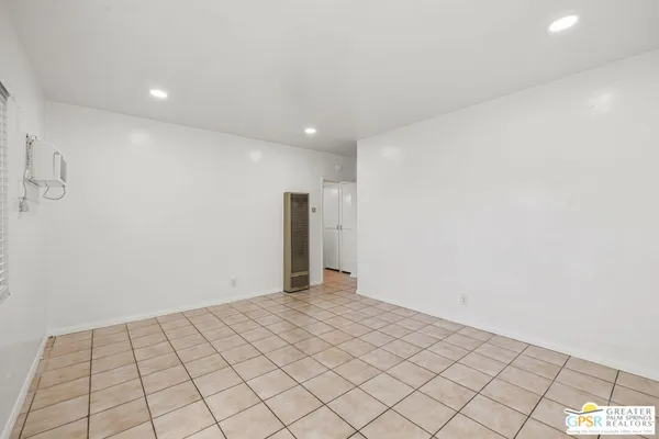 $1,450 | 1674 Vía Salida, Unit 1, Palm Springs, CA 92264